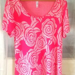 NWOT floral print top by Lula roe
